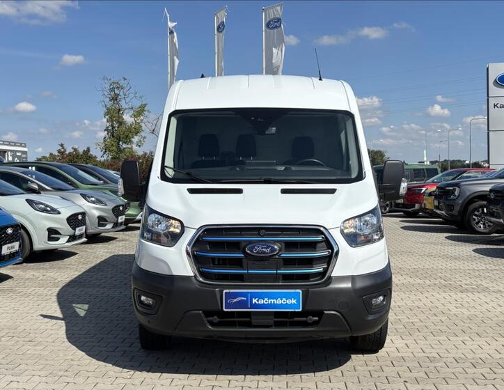 Ford Transit 7