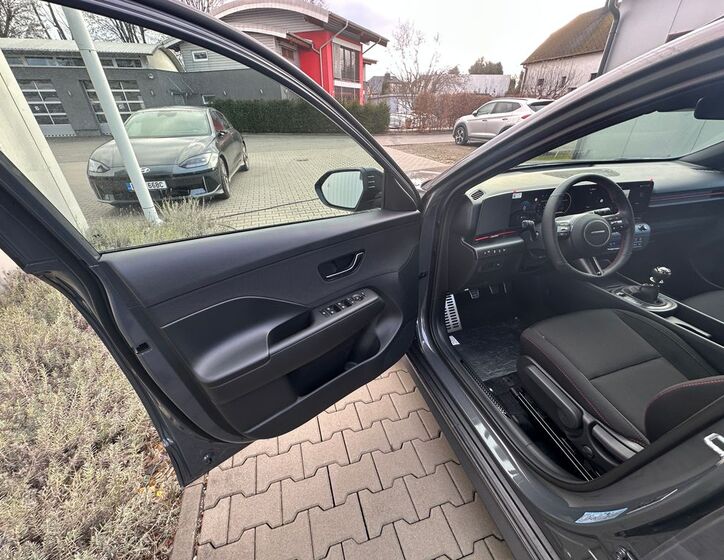 Hyundai Kona 11