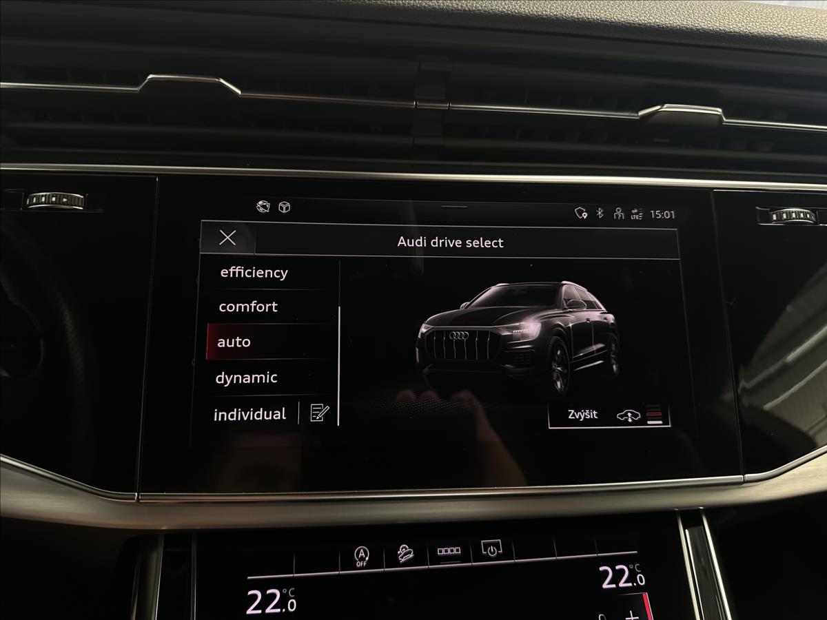 Audi SQ8