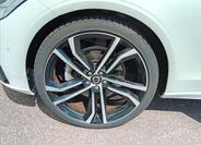 Volvo S90 29