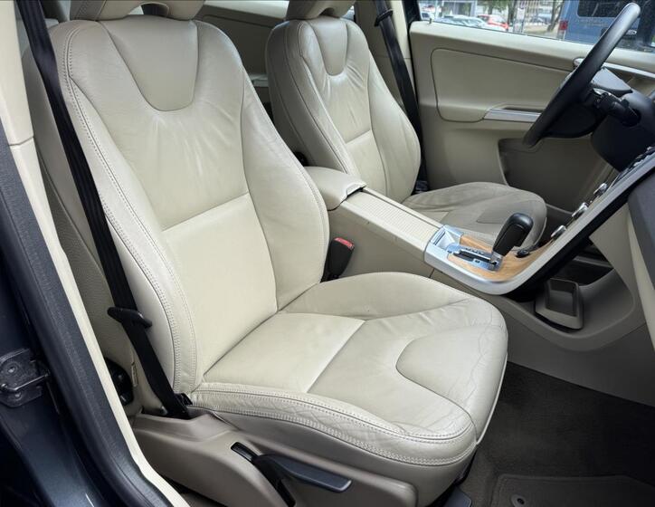 Volvo XC60 37