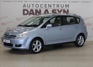 Toyota Corolla Verso 1