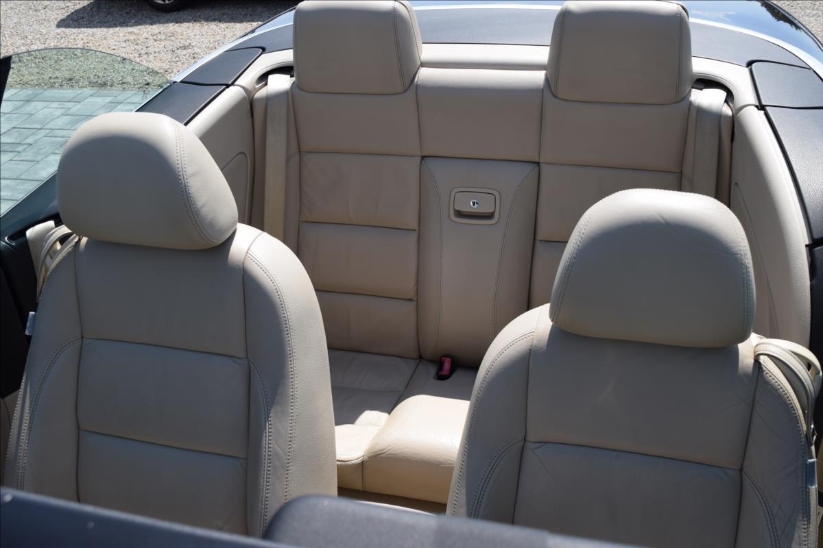 Volkswagen EOS