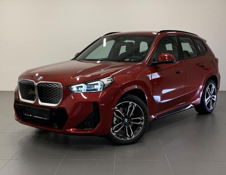 BMW iX1 1