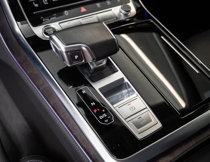 Audi Q7 14
