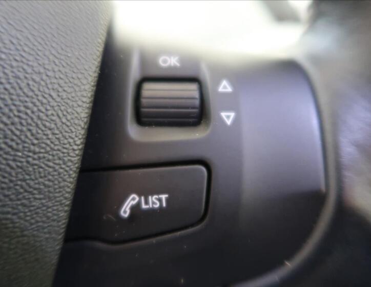 Peugeot 2008 18