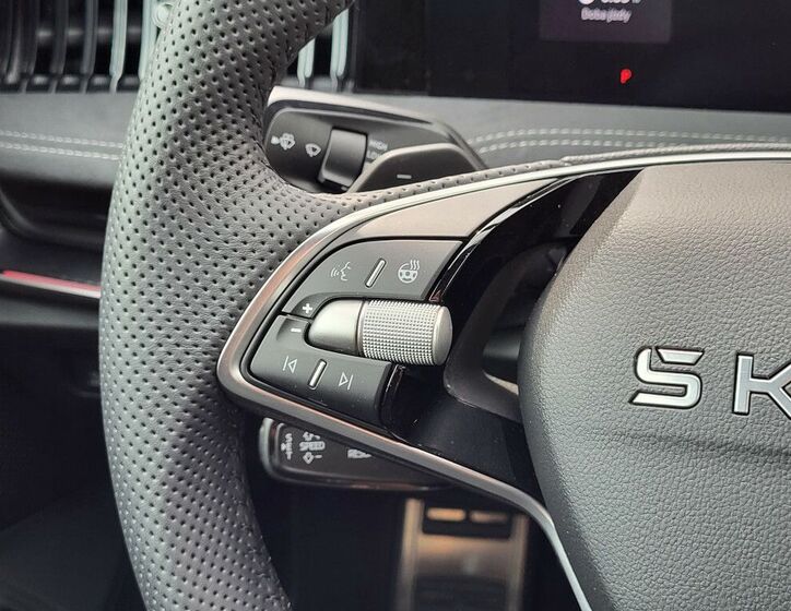 Škoda Superb 14