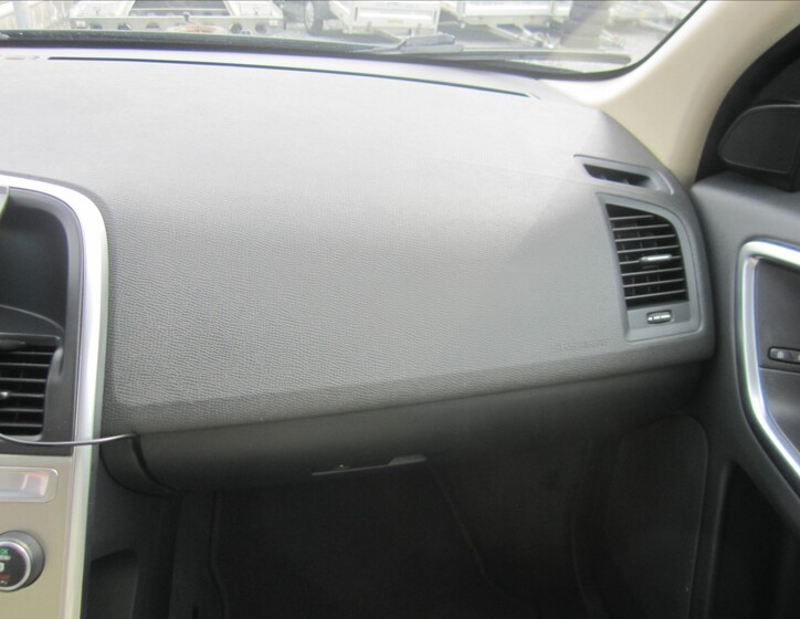 Volvo XC60 10