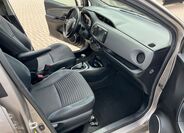 Toyota Yaris 17