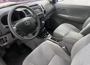 Toyota Hilux 6