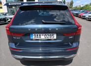Volvo XC60 8