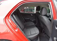 KIA Rio 19