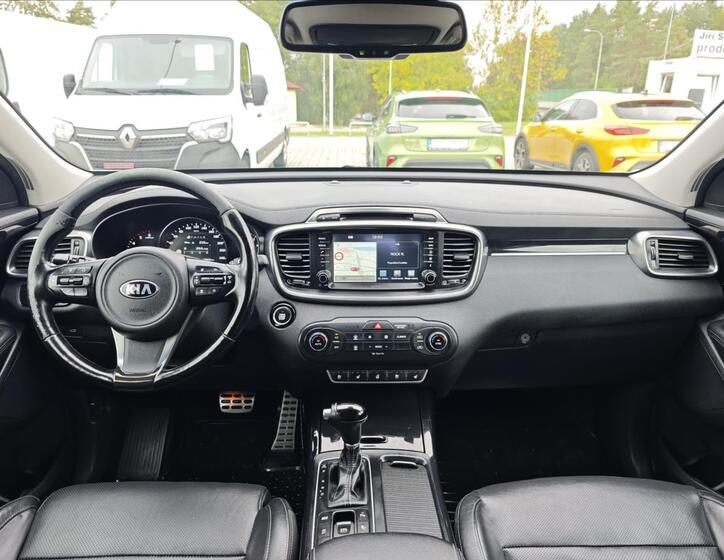 KIA Sorento 16