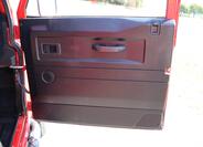 Land Rover Defender 13