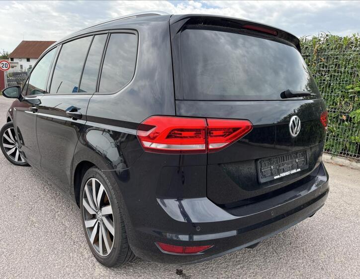 Volkswagen Touran 49