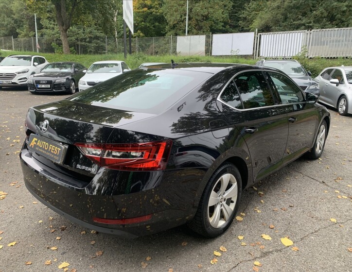 Škoda Superb 5