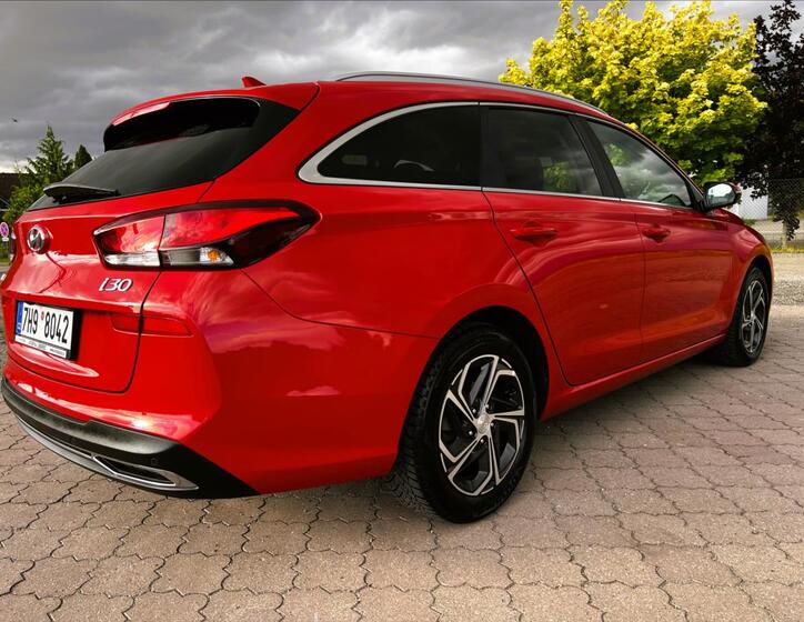 Hyundai i30 10