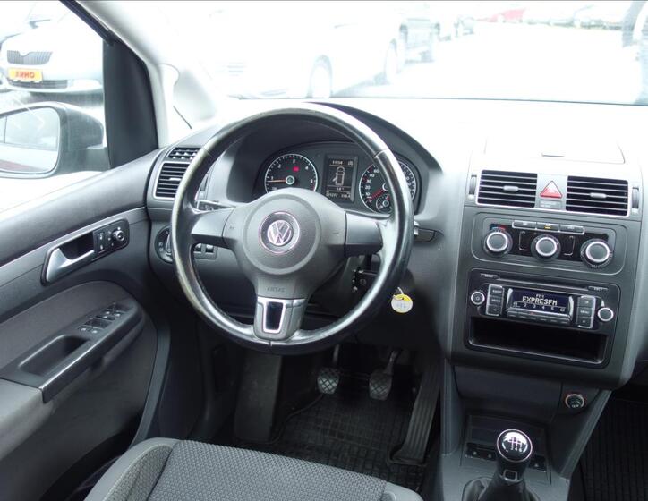 Volkswagen Touran 18