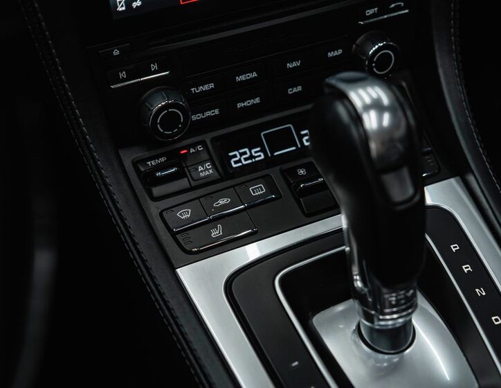 Porsche Boxster 12