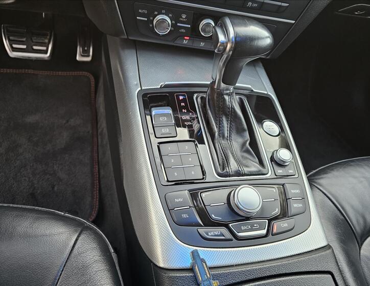 Audi A6 15