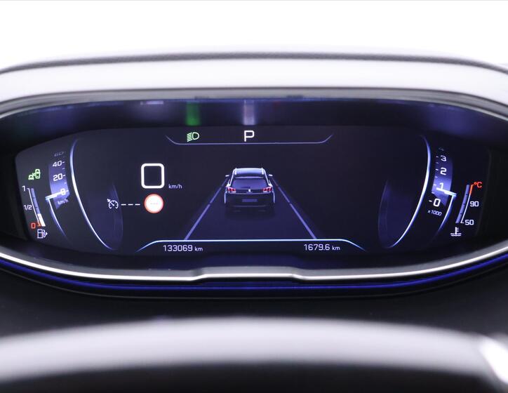 Peugeot 5008 24