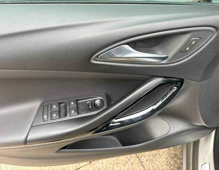 Opel Astra 18