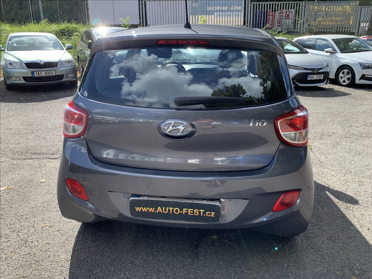 Hyundai i10