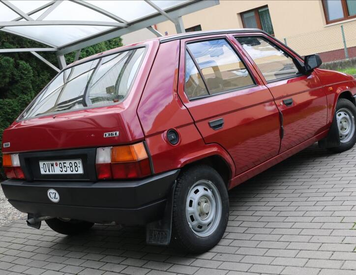Škoda Favorit 11