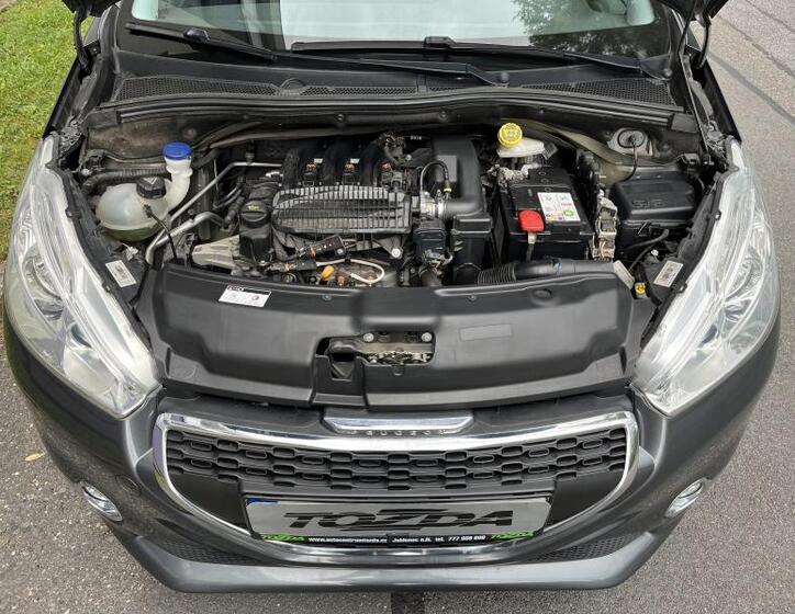 Peugeot 208 30