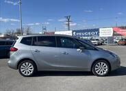 Opel Zafira 4