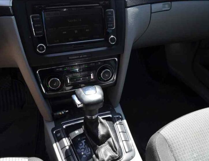 Škoda Superb 18