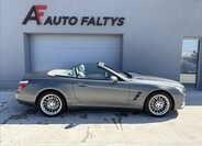 Mercedes-Benz SL 9