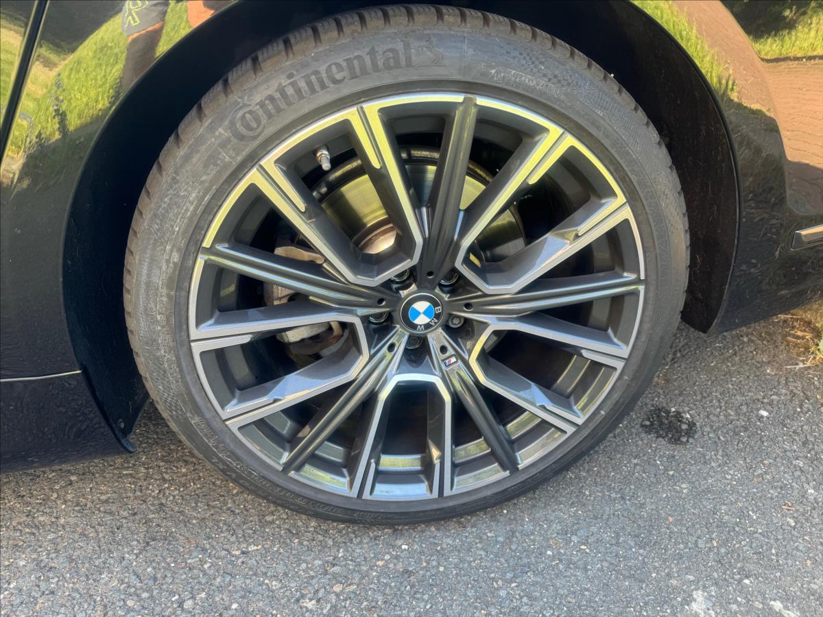 BMW Řada 7