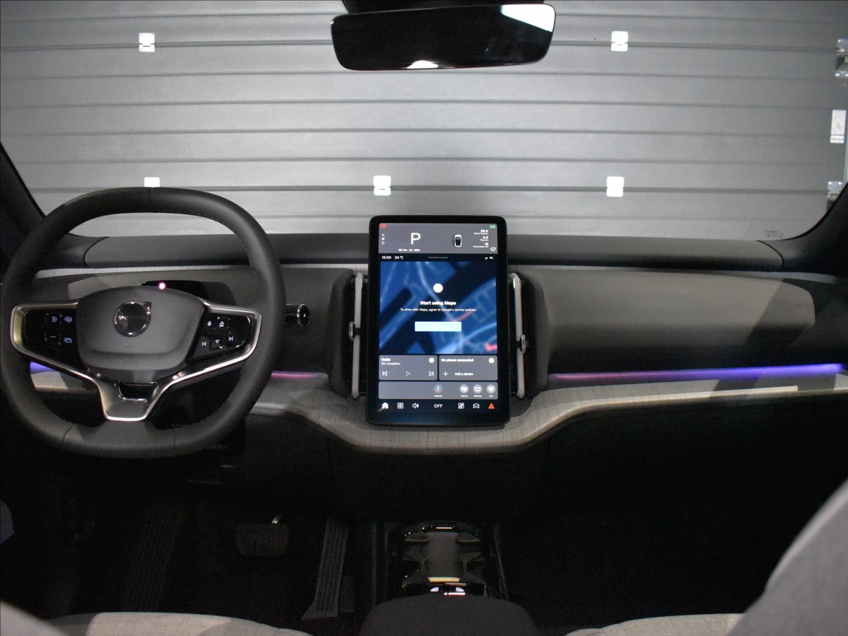 Volvo EX30