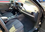 Audi Q2 21