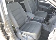 Volkswagen Touran 27