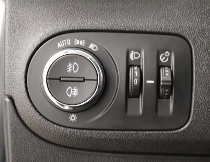 Opel Crossland 16