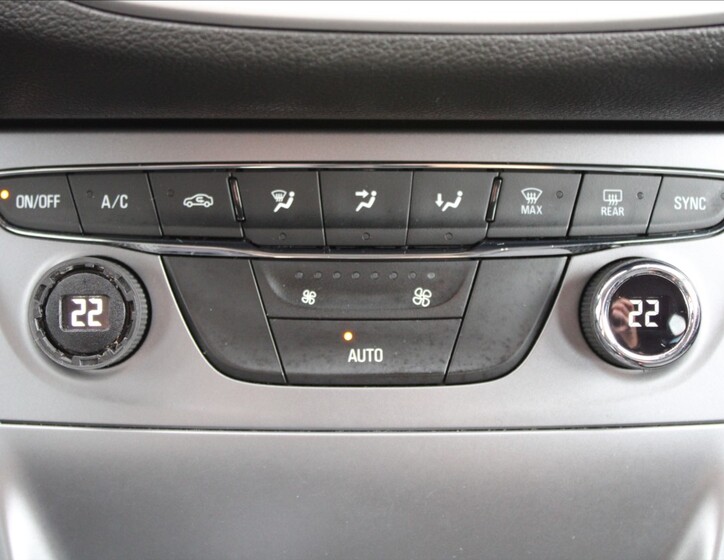 Opel Astra 18