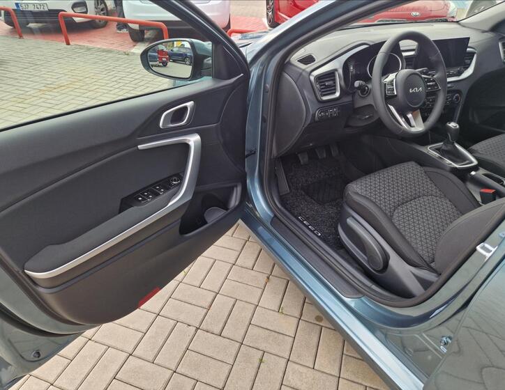 KIA Ceed 9