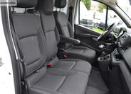 Renault Trafic 10