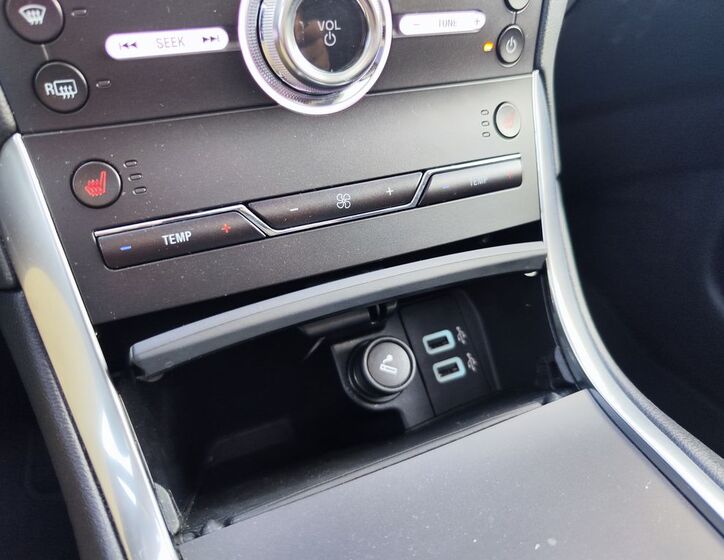 Ford S-MAX 24