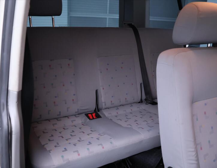 Volkswagen Caravelle 14