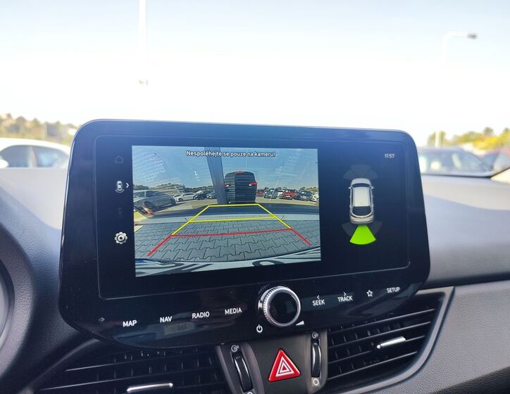 Hyundai i30 18