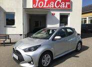 Toyota Yaris 1