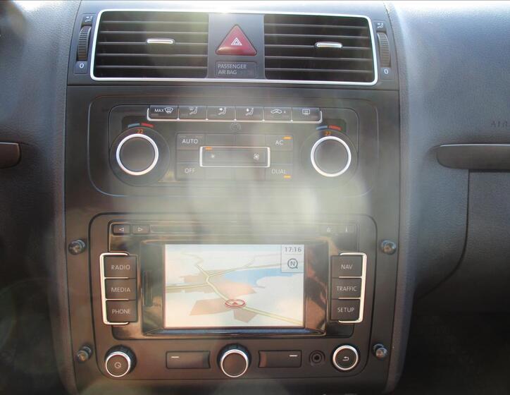 Volkswagen Touran 12