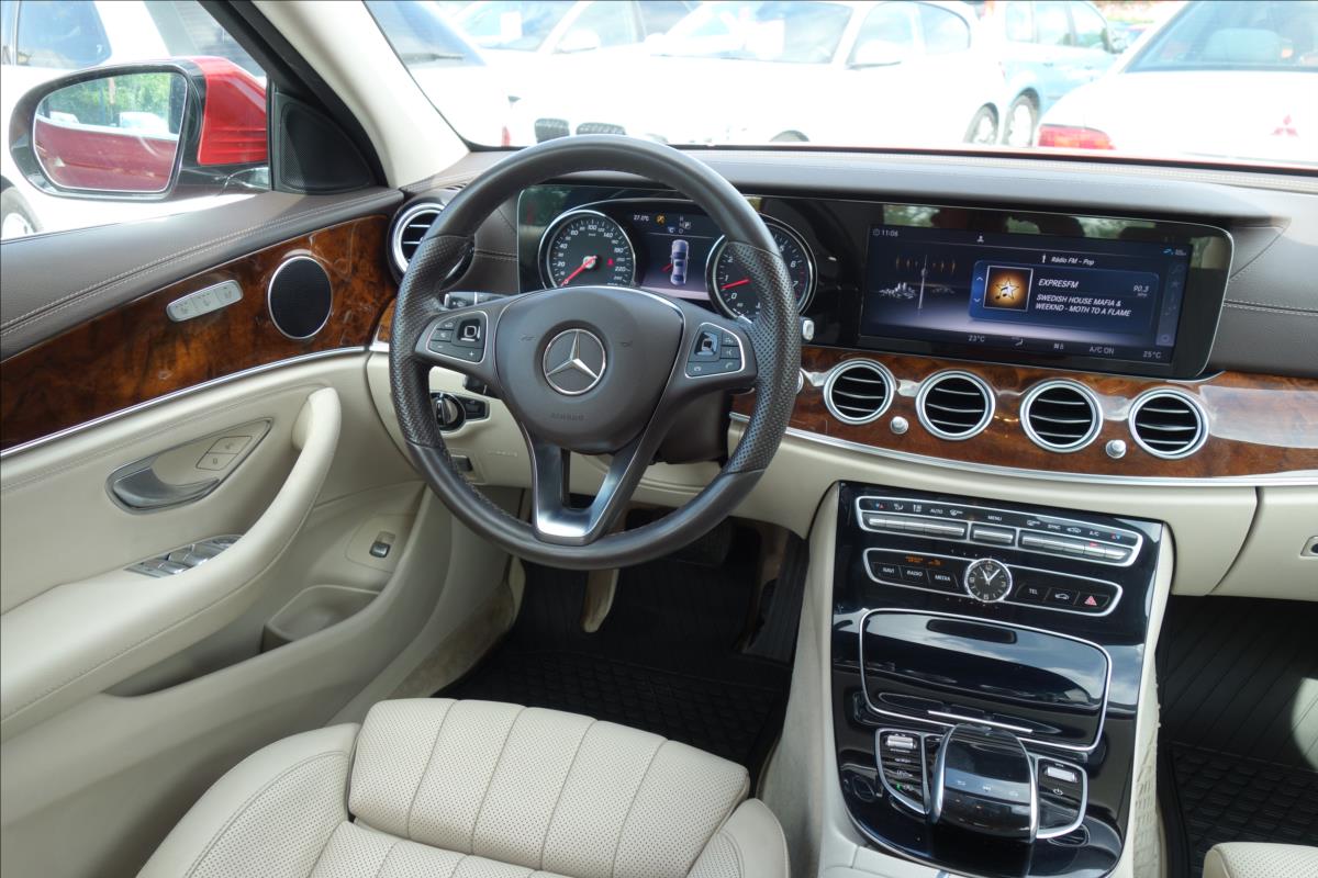 Mercedes-Benz Třídy E