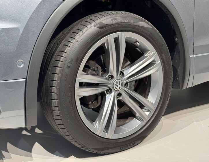 Volkswagen Tiguan Allspace 6