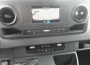 Mercedes-Benz Sprinter 17