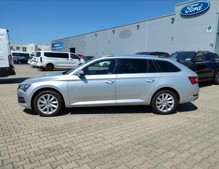 Škoda Superb 2