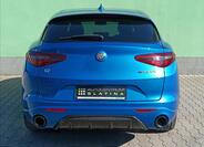 Alfa Romeo Stelvio 13